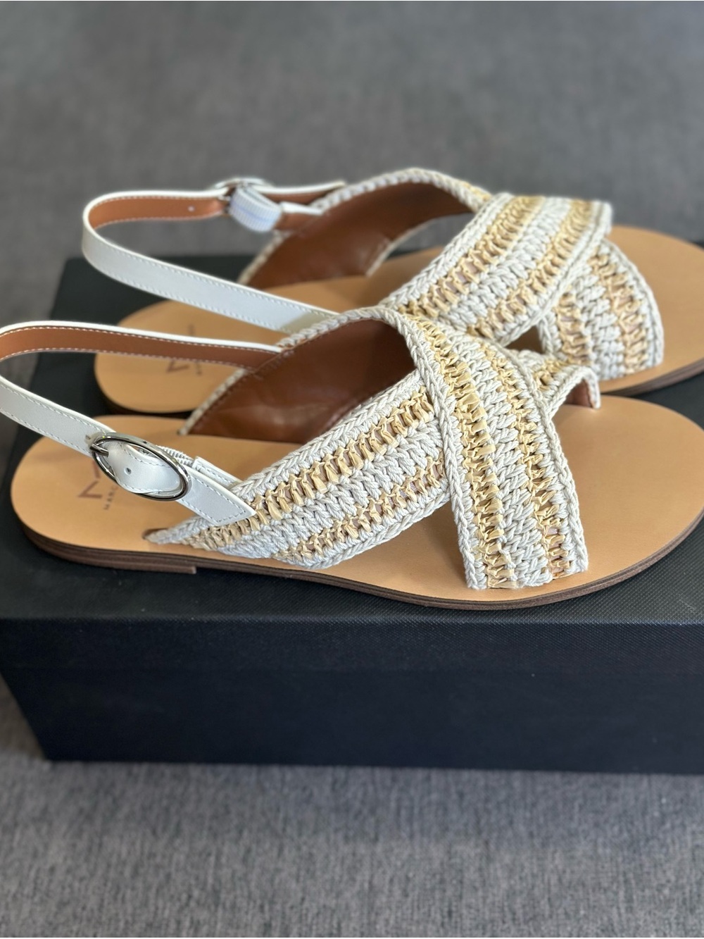 NWB Mark Fisher Lonnie Casual Flat Sandals-Cream/Gold Woven Crisscross Straps